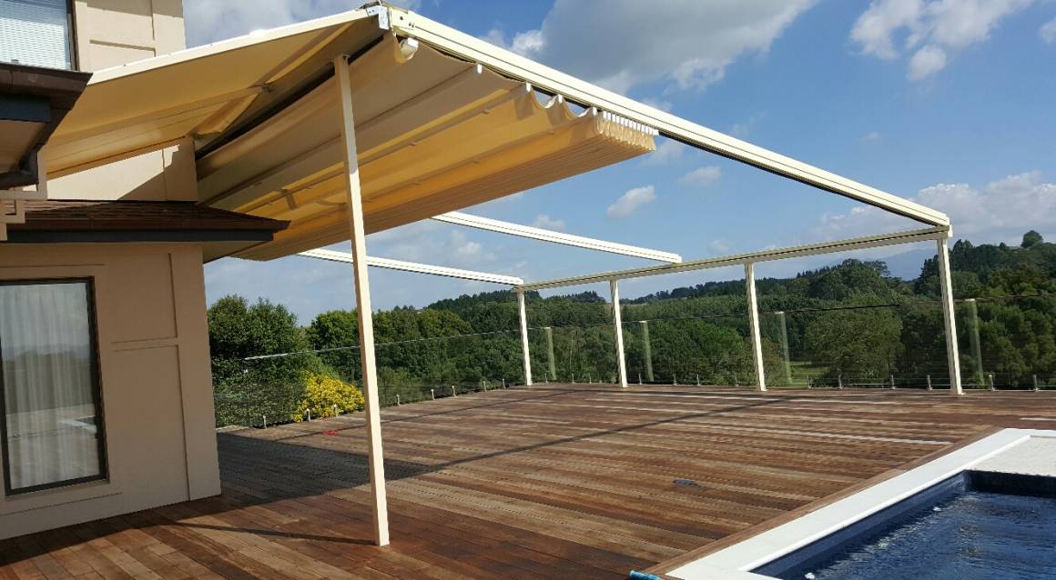 Retractable Roofing